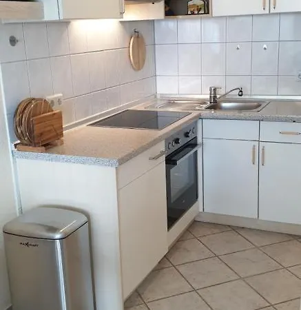 2 Raum Morgensonne Mit Balkon Apartment Sellin (Rugen)