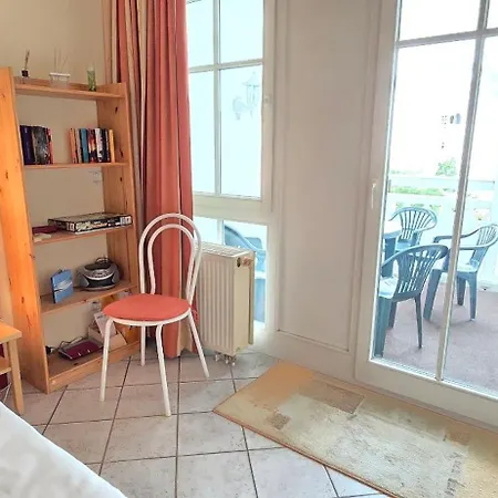 Apartment 2 Raum Morgensonne Mit Balkon *