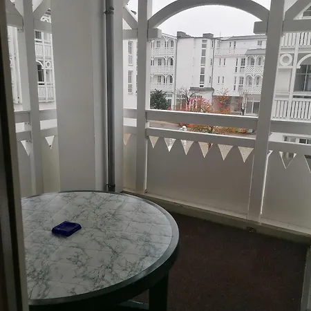 Apartment 2 Raum Morgensonne Mit Balkon *